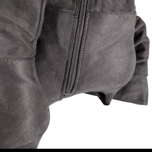 Qupid Faux Suede Slouch Boots NWOT - Picture 6 of 8